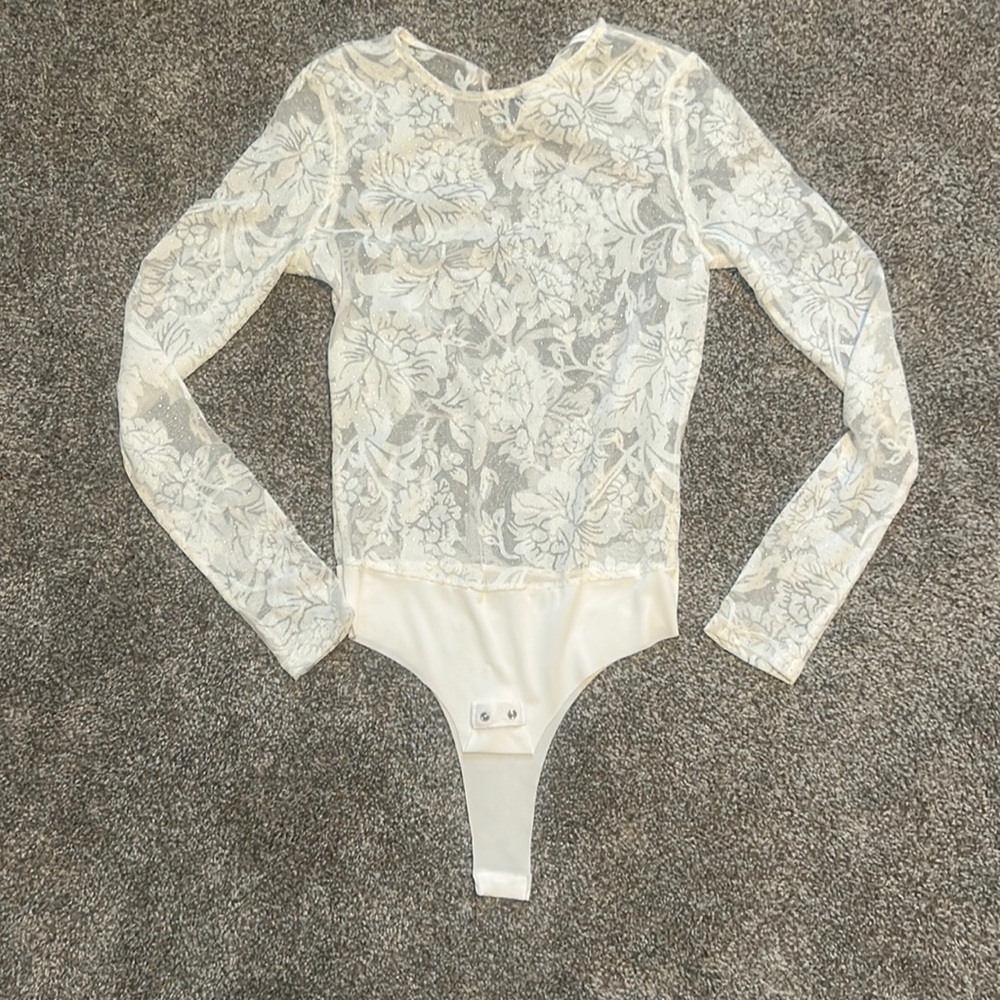 Small BRAND NEW White Lace Bodysuit